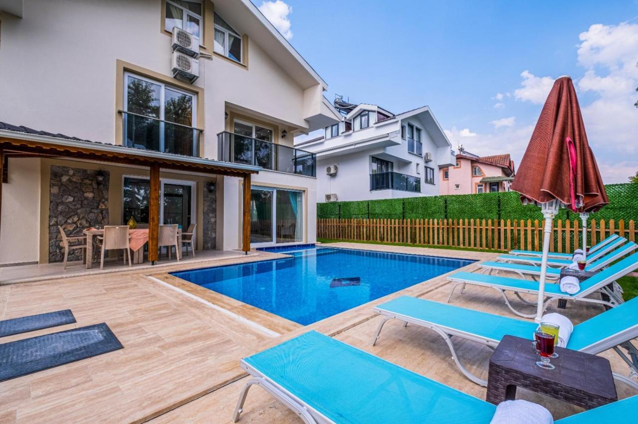 Infinity Lily Villa 1 Fethiye Exteriör bild