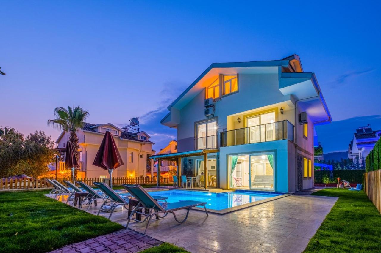 Infinity Lily Villa 1 Fethiye Exteriör bild