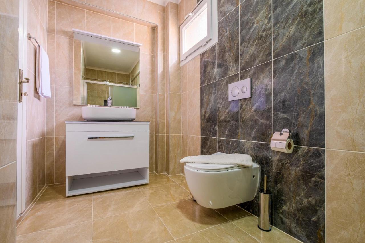 Infinity Lily Villa 1 Fethiye Exteriör bild
