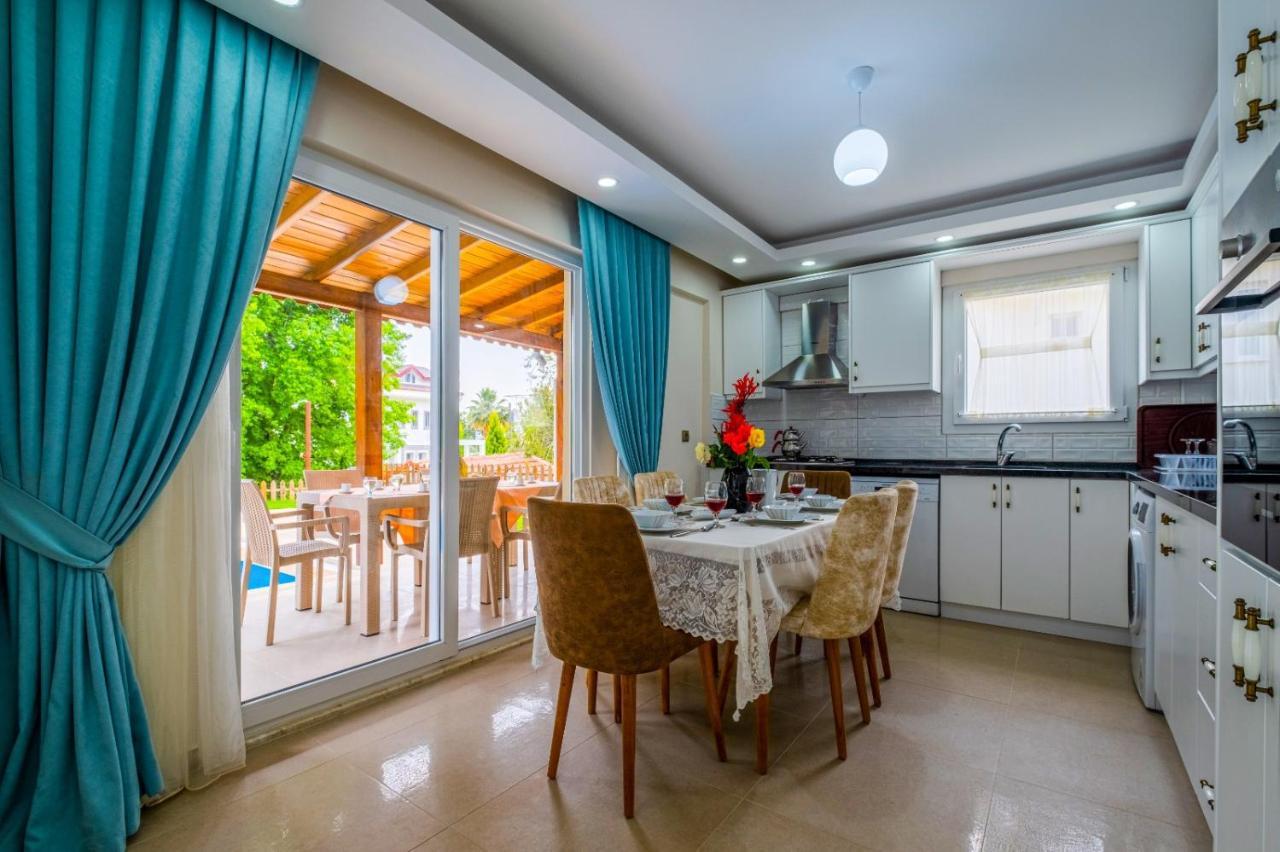 Infinity Lily Villa 1 Fethiye Exteriör bild